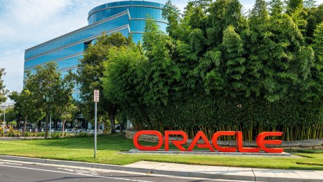 Цената на акциите на Oracle достигна ново рекордно ниво