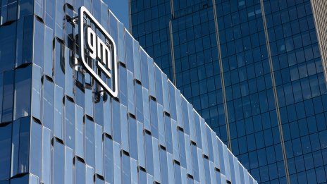 General Motors рискува да пропусне ползите от силното търсене на хибриди