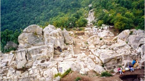 Разкопките на Перперикон започват с доста по-малко от нужните средства