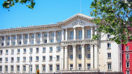 МС предприема превантивни мерки за сигурност и подкрепа на българската военна индустрия