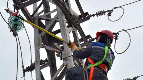 Производството на електроенергия нараства през март с 2,9% на годишна база