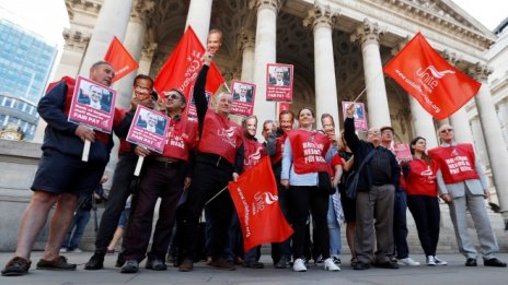 Броят на стачките във Великобритания е паднал на историческо дъно