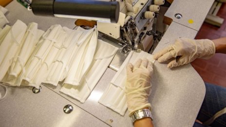 Храни за медицински консумативи размени България с ОАЕ