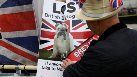 Борислав Владимиров: Твърд Brexit ще донесе кратка рецесия в Англия и Европа