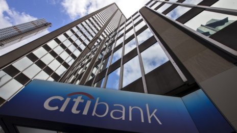 Citi: Чрез технологиите достигаме до онези 1,7 млрд. души извън банковия сектор