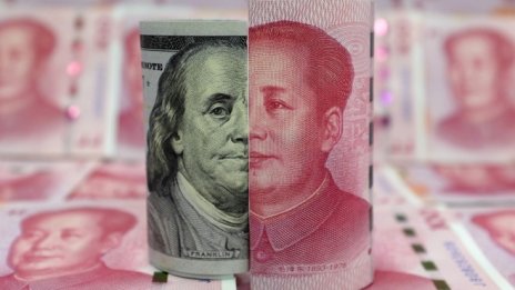 Китай може да започне изкупуване на петрол с юани от тази година