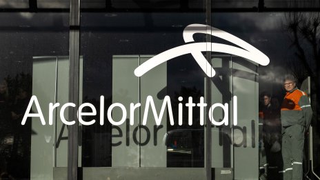 Високите енергийни разходи отказаха ArcelorMittal от плановете за зелена стомана в Германия