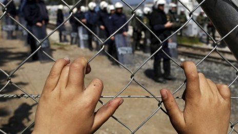 Гърция има План Б, ако споразумението с Турция за бежанците пропадне