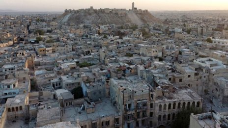 Правителствените сирийски сили напредват в Алепо