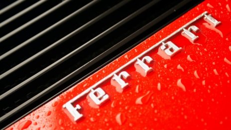 Ferrari прогнозира ръст на печалбата от 10% през 2019 г.