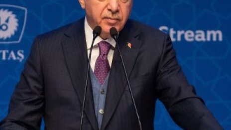 Липсата на приятели определи отговора на Ердоган в Сирия