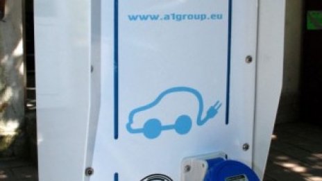 Няколко десетки електромобила може да се движат у нас догодина