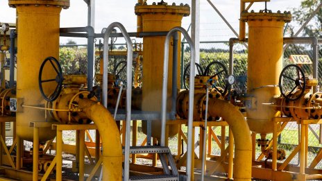 Украйна преговаря за транзит на азерски вместо руски газ за Европа