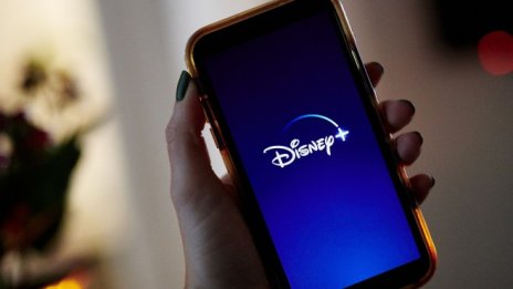 Домакинствата без деца дават тласък на Disney+