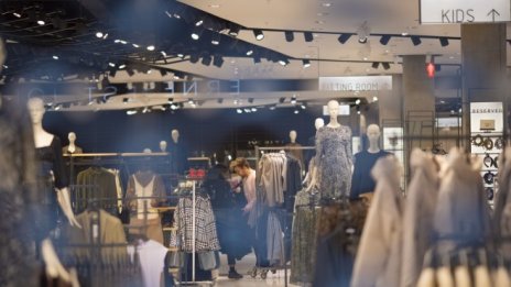 Испански синдикати и служители водят битка със собственика на Zara