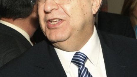 Капиталовият контрол в Кипър може да остане в сила месец