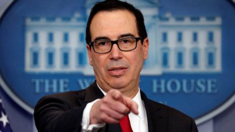 Изказване на Манучин потопи долара до тригодишно дъно спрямо еврото