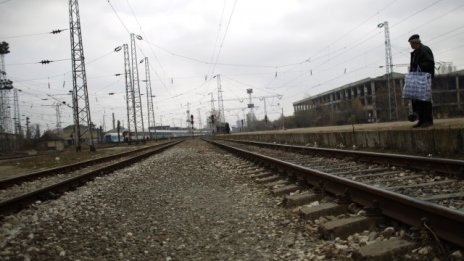 Железопътните проекти изместват шосейните до 2020 година?