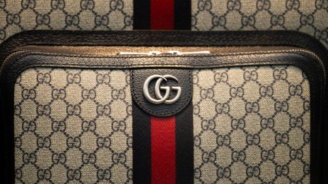 Kering предупреди, че инвестициите ѝ може да засегнат маржа