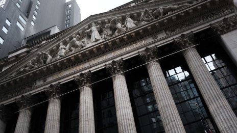 Wall Street продължава пониженията от предходната сесия*