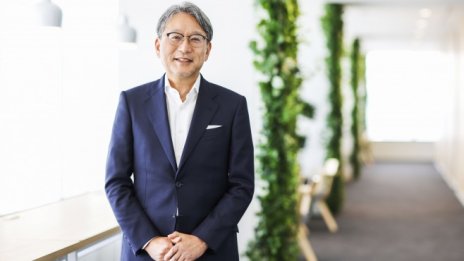 Honda се отказва от ренегатската си стратегия, търси съюзи за електрификацията