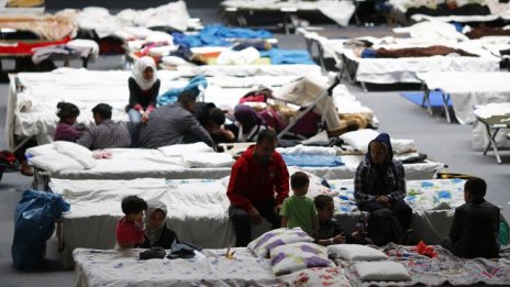 Албания отхвърли създаване на приемни центрове за мигранти на нейна територия