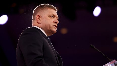 Фицо: Словакия ще блокира санкции на ЕС срещу Русия, ако те вредят на националните ѝ интереси