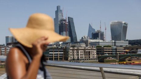 Икономиката на Великобритания с по-голям ръст от очаквания през май