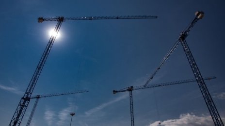 Започна ли охлаждането на пазара на недвижими имоти?