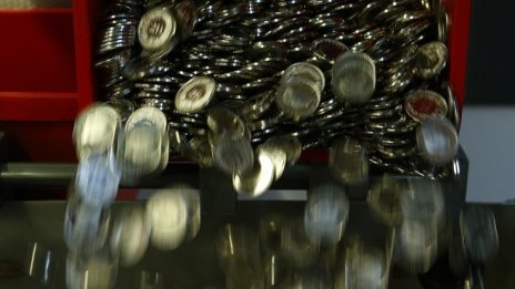 Гласоподавателите в Швейцария ще решават бъдещето на страната като данъчен рай