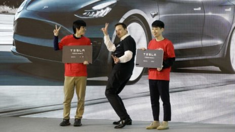 Стремежът да се повтори успехът на Tesla поддържа интереса към електромобилите