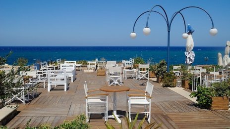 Процедурата по "внос" на сезонни работници ще бъде съкратена