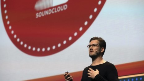 SoundCloud е близко до сключване на договор с големи студиа
