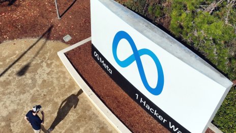 Meta ще съкрати още 10 хил. служители