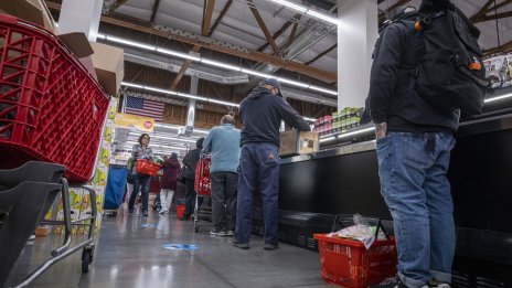 Инфлацията в САЩ достигна близо 2-годишно дъно