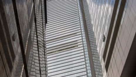 Глобалните инвестиции в бизнес имоти са намалели с 26% през 2020 г.