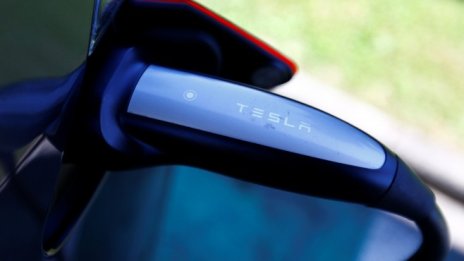 Tesla преговаря за своя фабрика за електрически коли в Шанхай