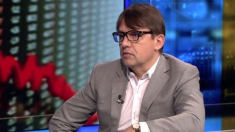 Ще се спука ли балонът на пазарите - двете страни на монетата