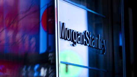 Бизнесът за управление на богатството на Morgan Stanley надмина пазарните очаквания