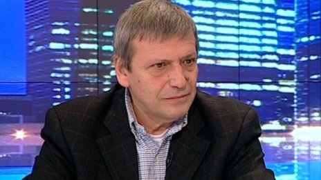 Кр. Станчев: Големият проблем е дали правителството ще успее да събере данъците
