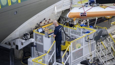 Airbus увеличава печалбата си и се възползва от силния щатски долар