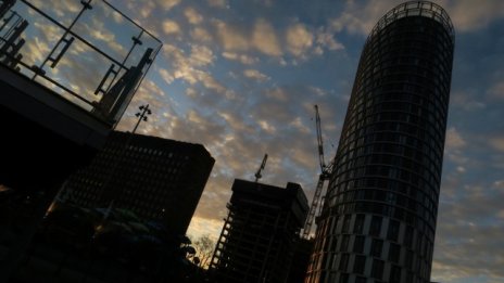 Строителството във Великобритания неочаквано се връща към растеж