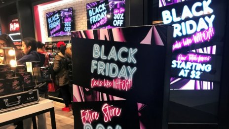 Черният петък доведе до неочакван ръст на продажбите на дребно на Острова