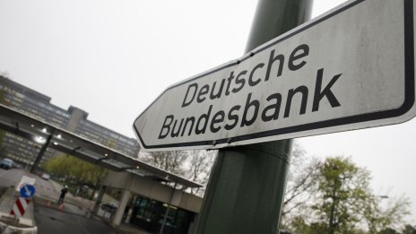 Бундесбанк: Германия трябва да се съобразява с конституционната дългова спирачка