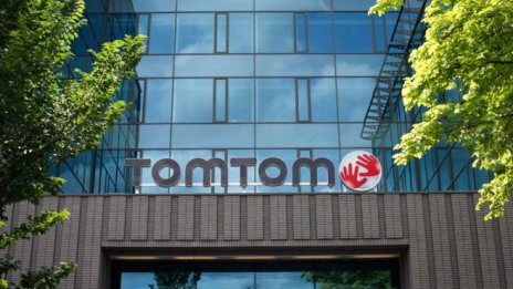 TomTom съкращава стотици служители заради автоматизация на процесите си