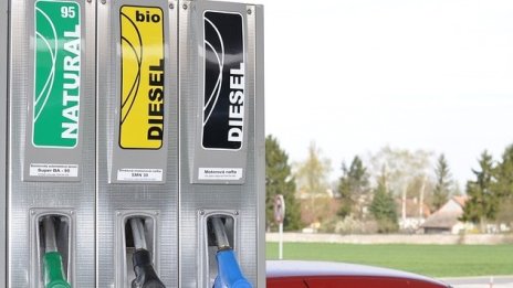 Задават ли се съкращения и фалити на фирми наесен?