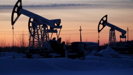 S&P намали рейтингите на редица страни производителки на петрол