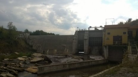 С 500 хил. лв. глобяват ВЕЦ заради замърсяването на река Ботуня