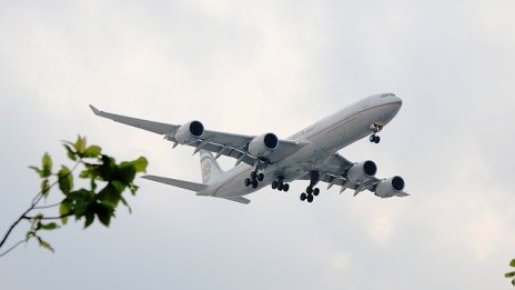 Туристи от Израел откриват сезона по морето