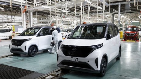 Nissan и Mitsubishi представиха мини електромобили за по 15 хил. долара